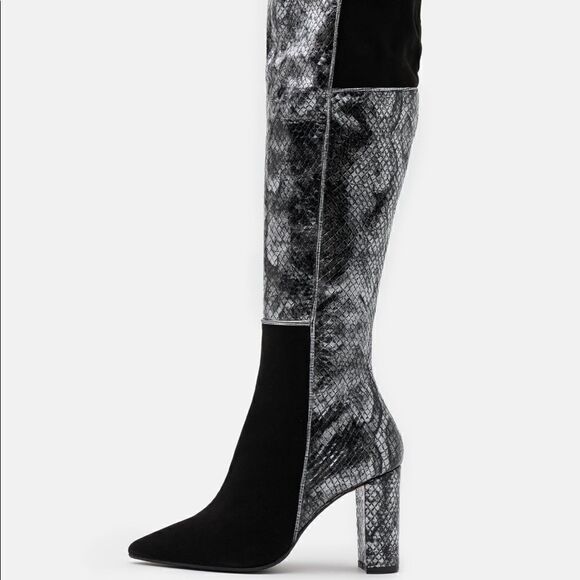 Leather over the knee boots - Picture 2 of 13